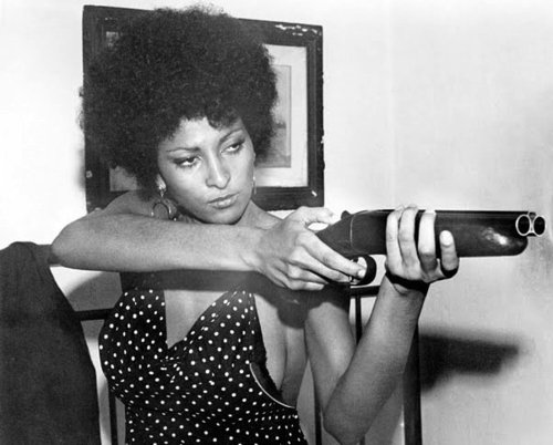 femme-fatale-pam-grier-coffy-theringtrick-tumblr