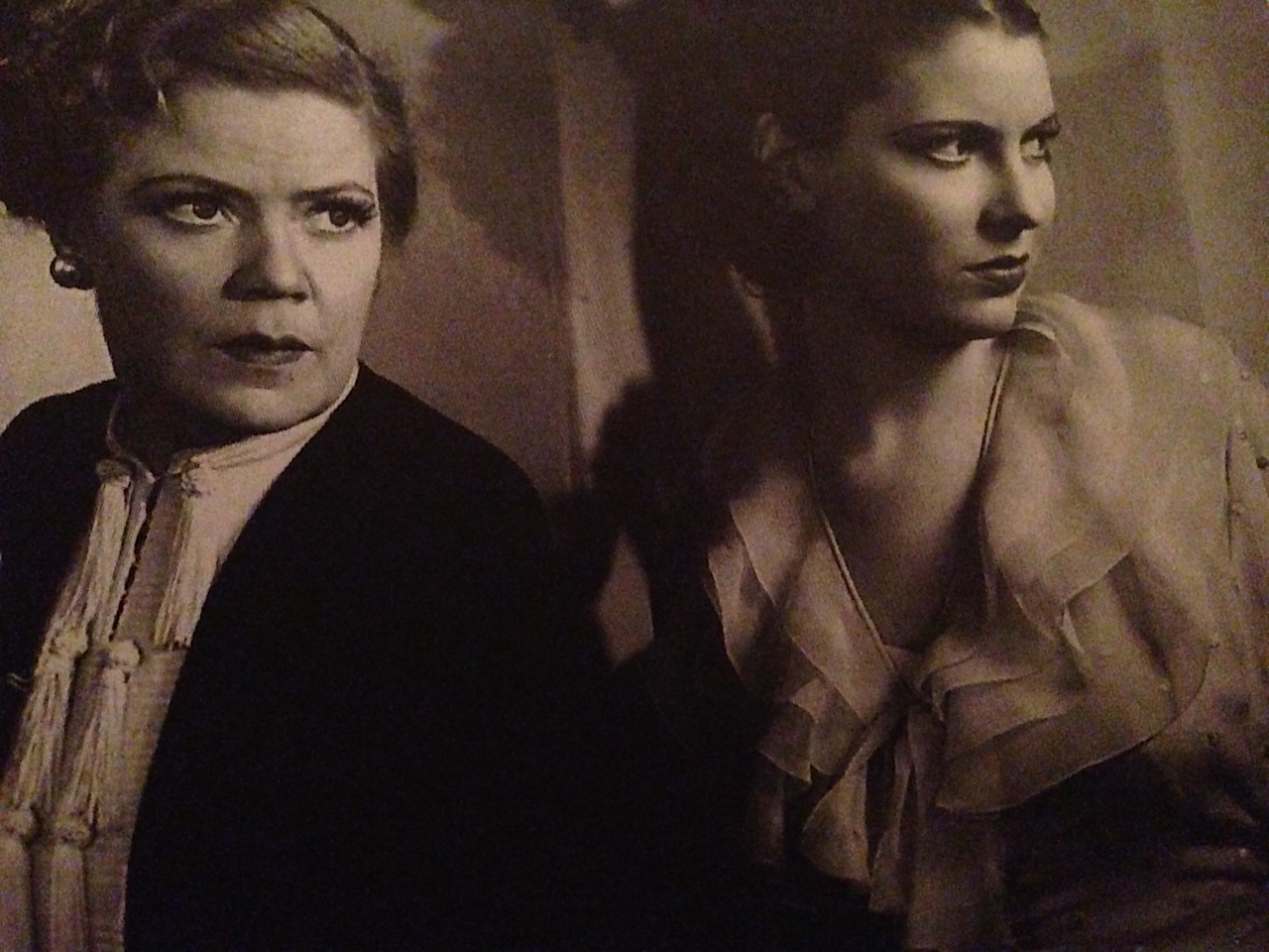 Spring Byington and Valerie Hobson in Werewolf of London