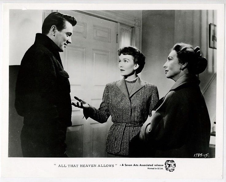 015-agnes-moorehead-theredlist-All That Heaven Allows 1955