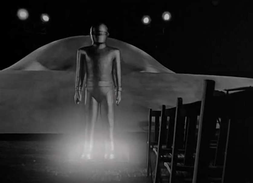 day the earth stood still GORT stands at the ready lit up