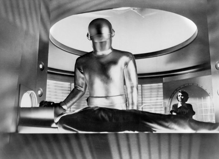 Day the Earth STood Still -the resurrection of Klaatu:Christ